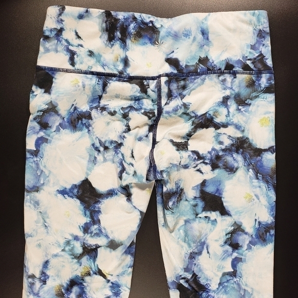 Athleta Floral Print Leggings Small - Picture 3 of 5